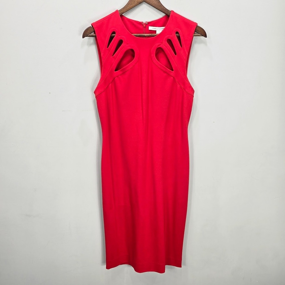 Diane von Furstenberg Sheath Dress 10 Red Cut Out Sleeveless‎ Ponte Knit Office